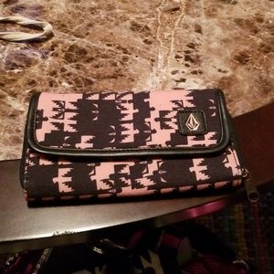 Volcom wallet